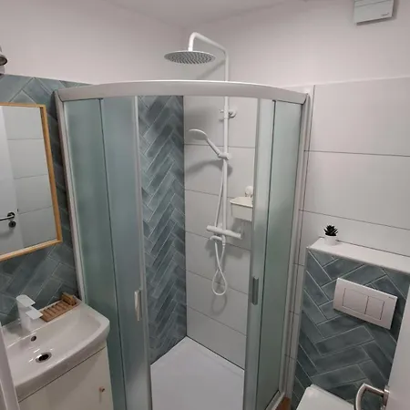 Mendelson Apartmán *